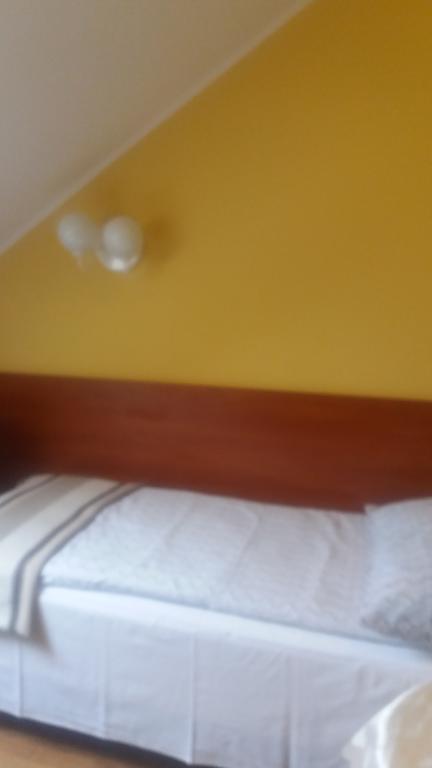 Gosciniec Sloneczny Hotell Drzonków Exteriör bild