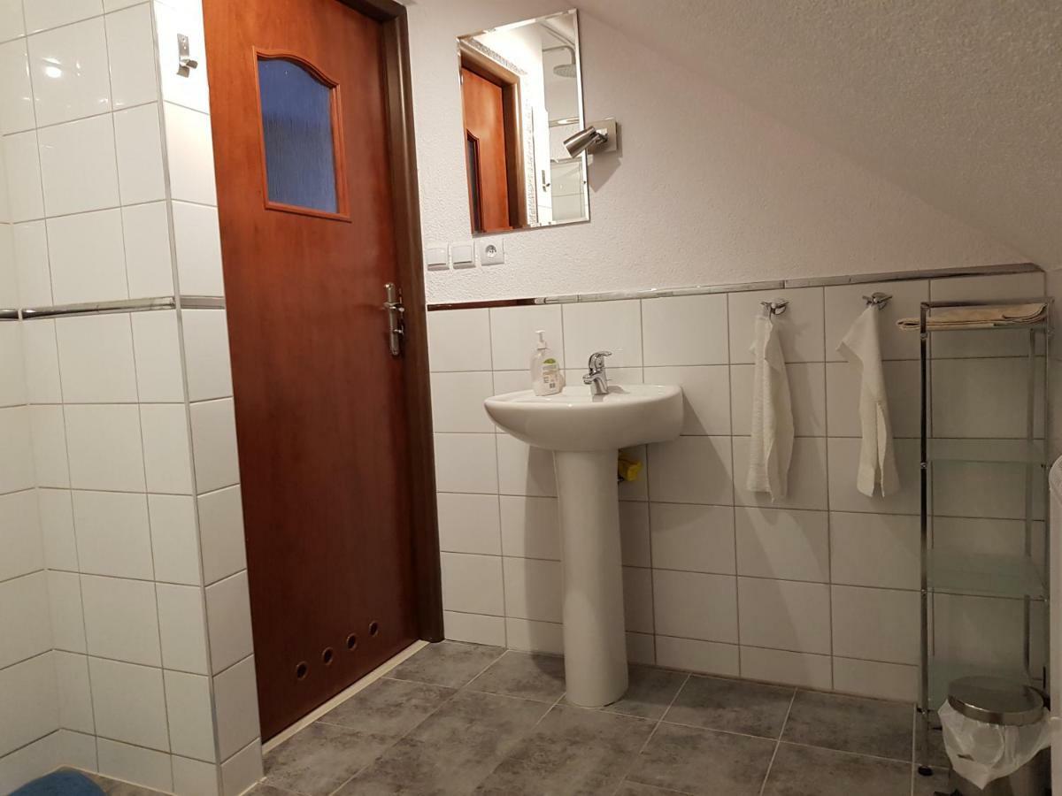 Gosciniec Sloneczny Hotell Drzonków Exteriör bild